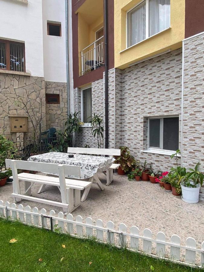 Guest House Kostovi คีตาน ภายนอก รูปภาพ