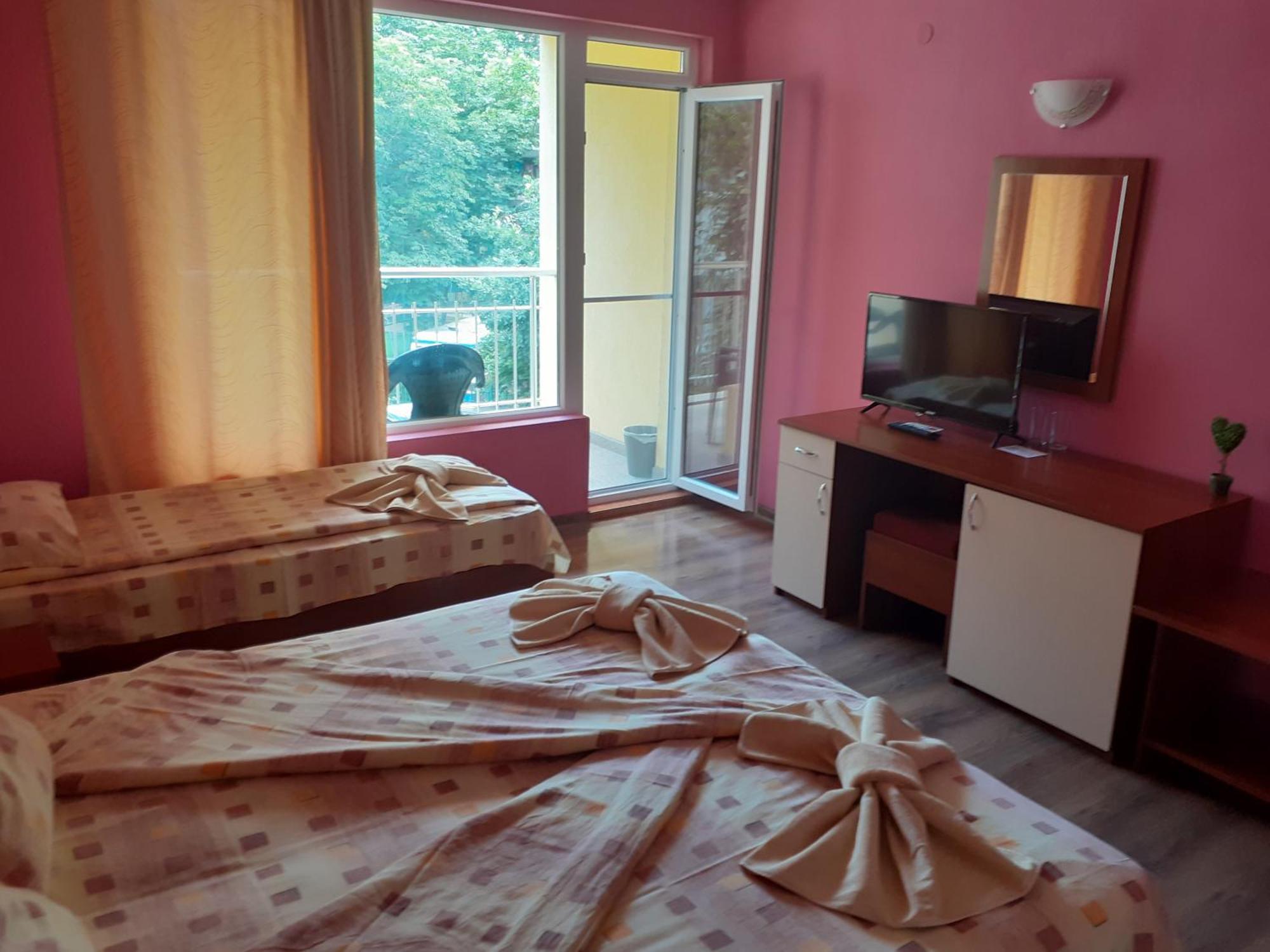 Guest House Kostovi คีตาน ห้อง รูปภาพ